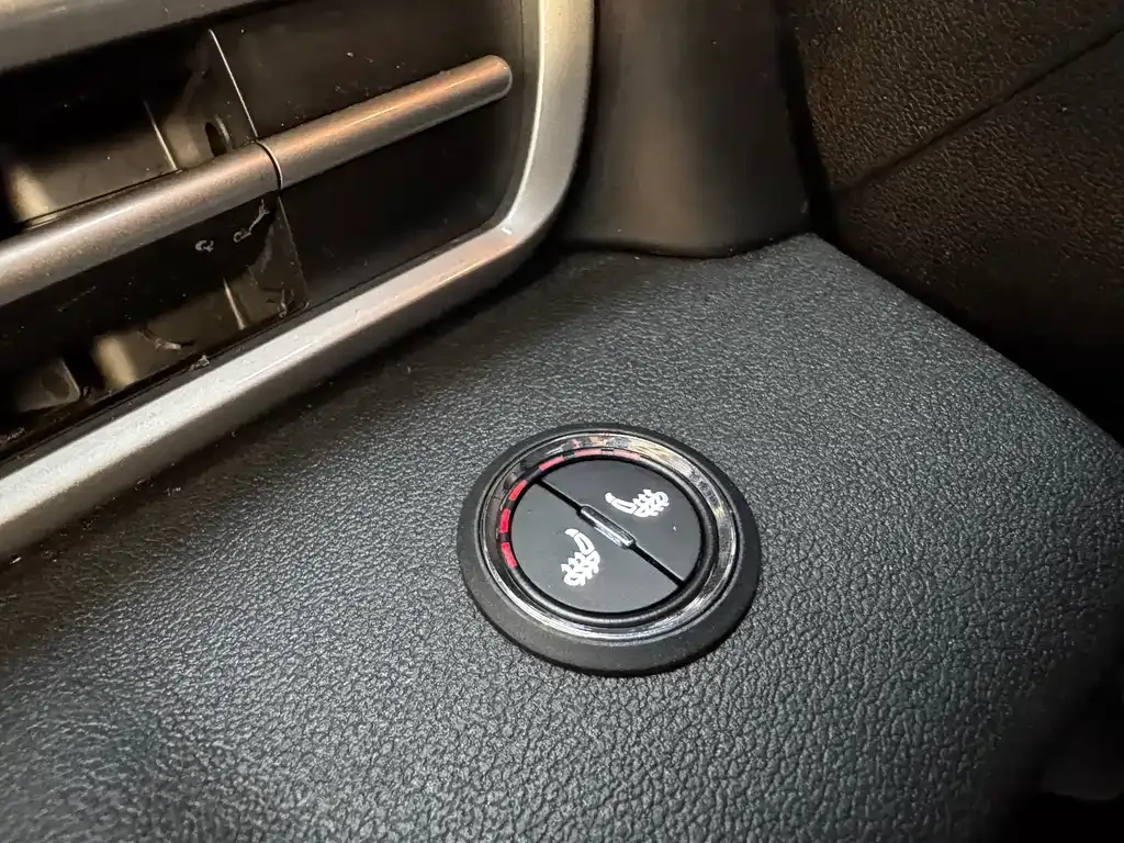 Hyundai Elantra 2022 из CN, фото 10