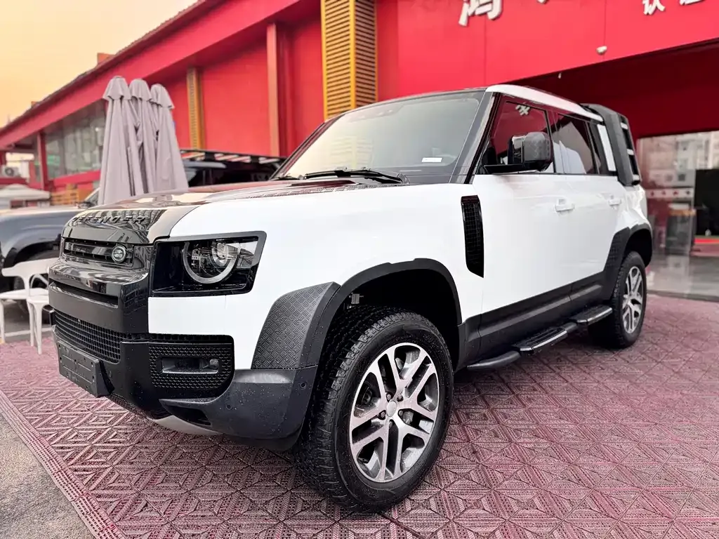 Land Rover Defender 2023 из CN, фото 1