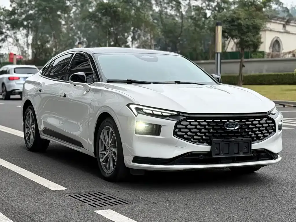 Ford Mondeo 2023 из CN, фото 6