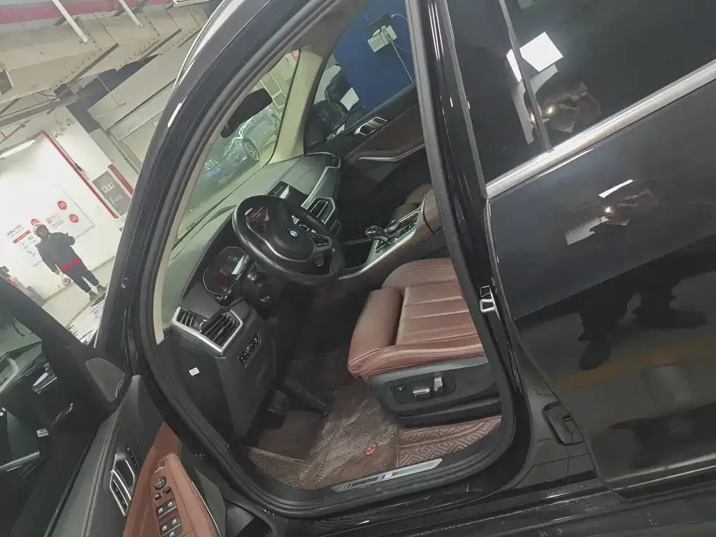 BMW X5 (Import) 2021 из CN, фото 2