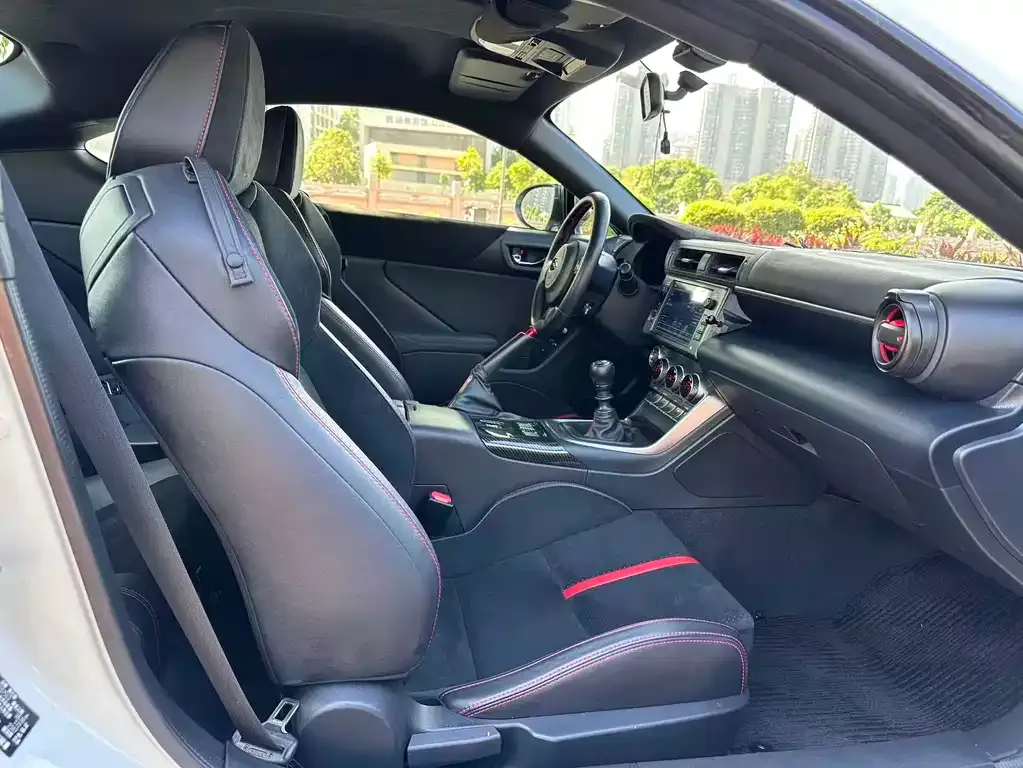 Subaru BRZ 2023 из CN, фото 7