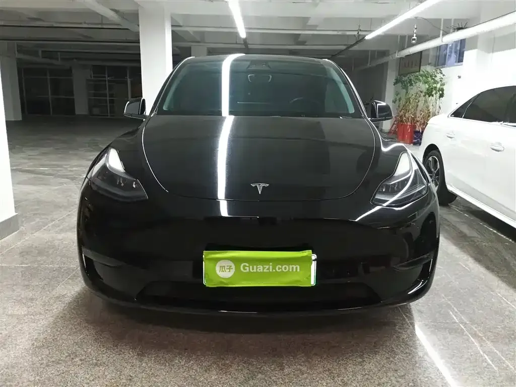 Tesla Model Y 2024 из CN, фото 5