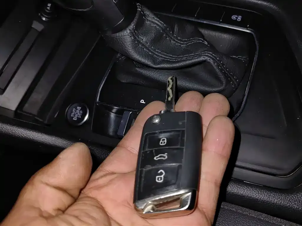 Volkswagen Tiguan L 2022 из CN, фото 9