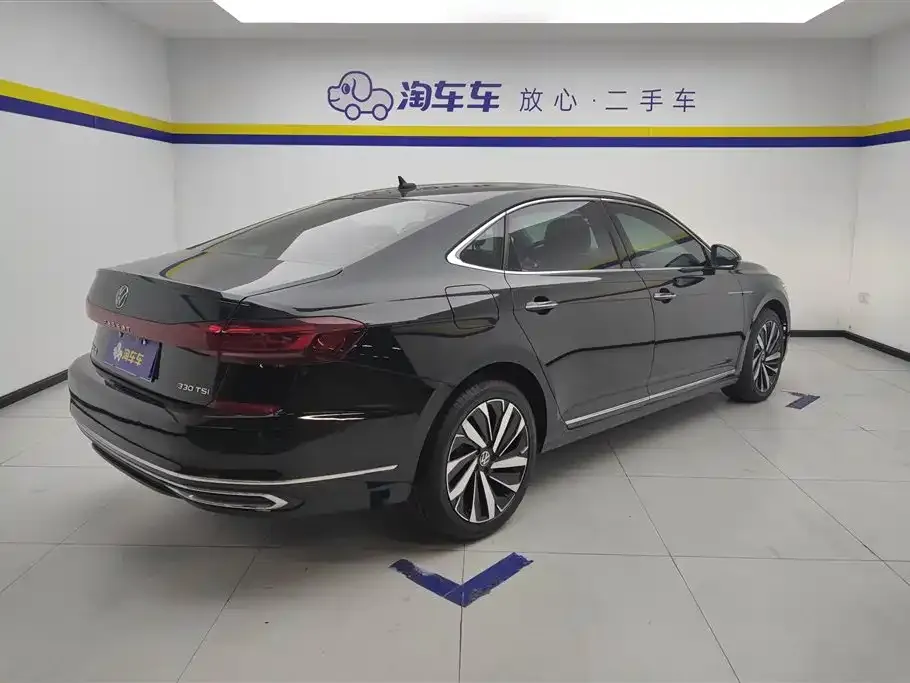Volkswagen Passat 2022 из CN, фото 10