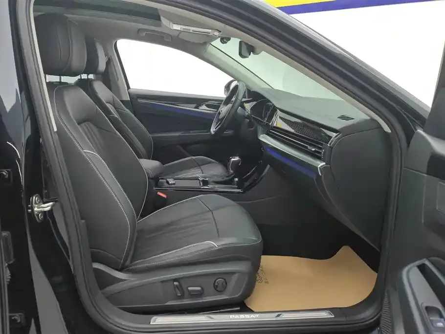Volkswagen Passat 2022 из CN, фото 8