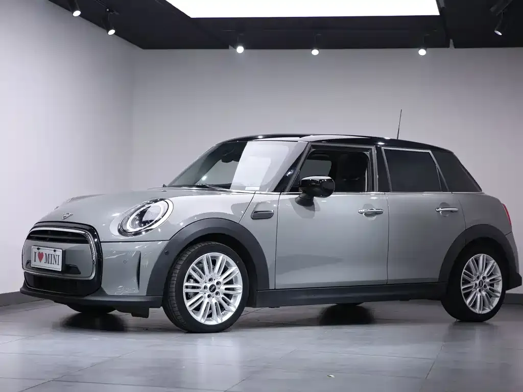 MINI Cooper (3-door) 2021 из CN, фото 3