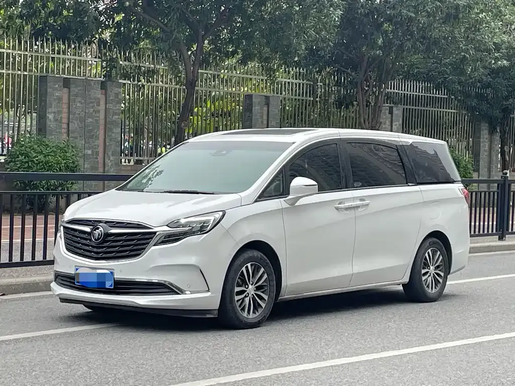 Buick GL8 2021 из CN, фото 1