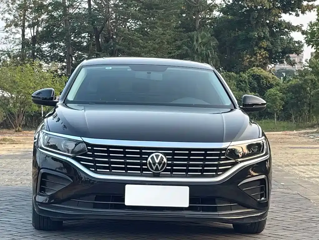 Volkswagen Passat 2023 из CN, фото 4