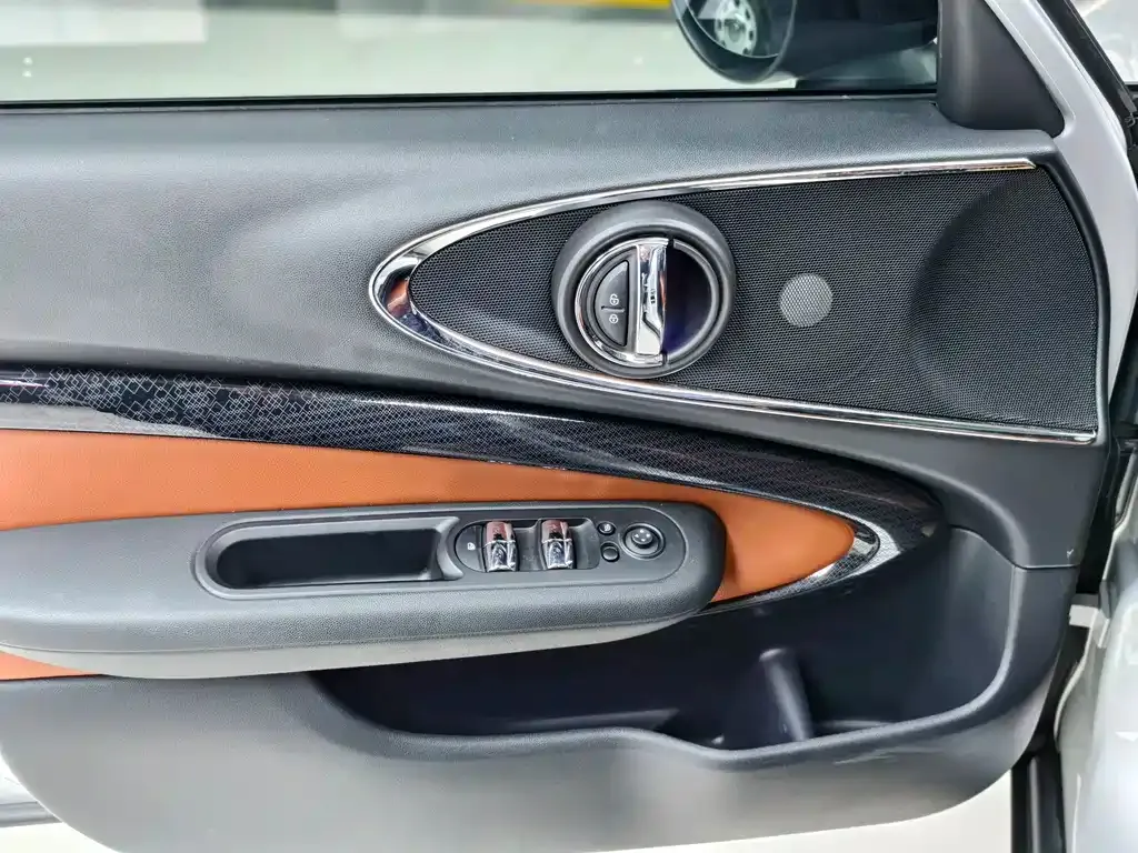 MINI Clubman 2022 из CN, фото 3