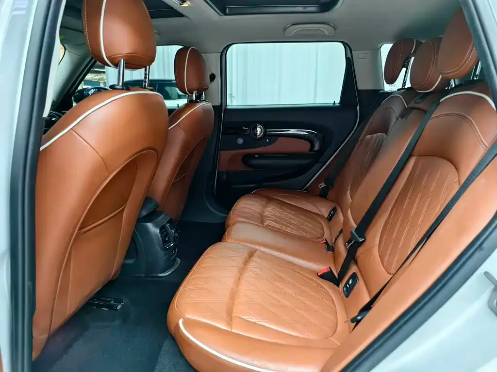MINI Clubman 2022 из CN, фото 5