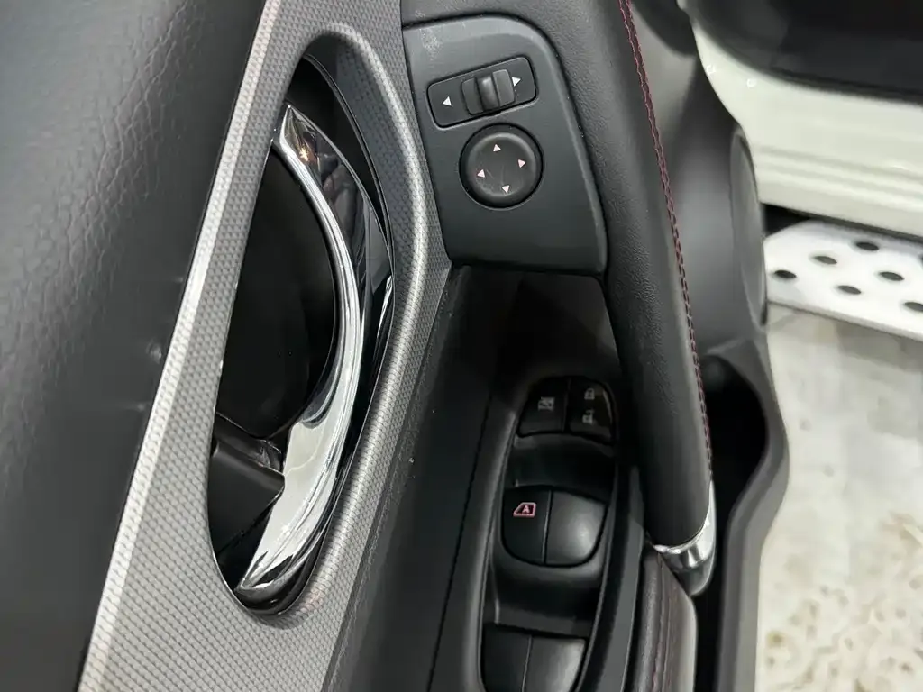 Nissan Qashqai 2021 из CN, фото 8