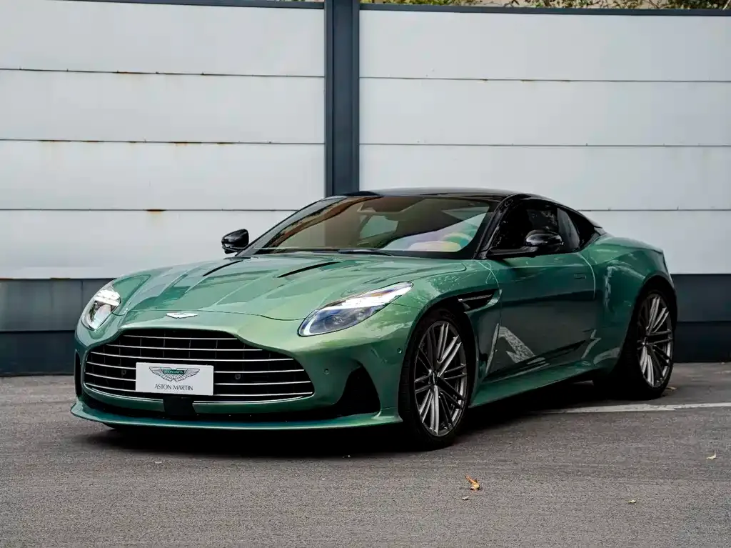 Aston Martin DB12 2024 из CN, фото 1