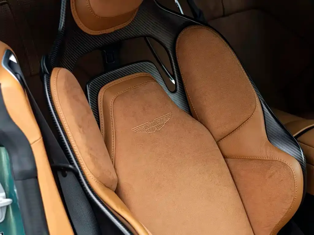 Aston Martin DB12 2024 из CN, фото 2