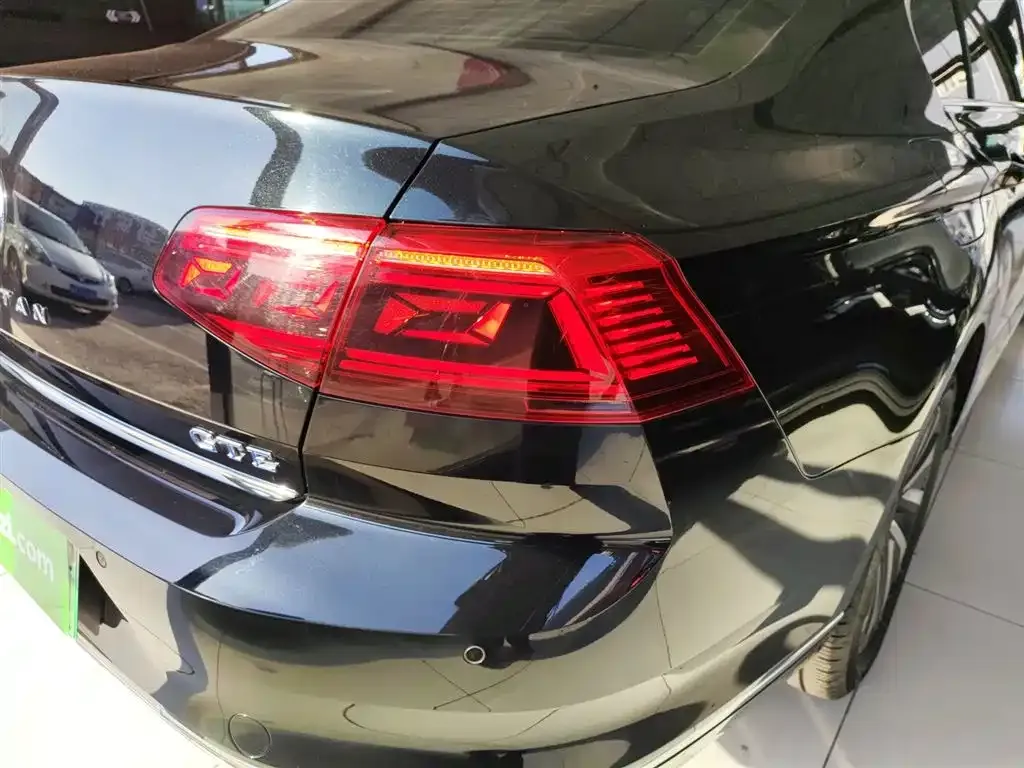 Volkswagen Magotan GTE PHEV 2023 из CN, фото 6