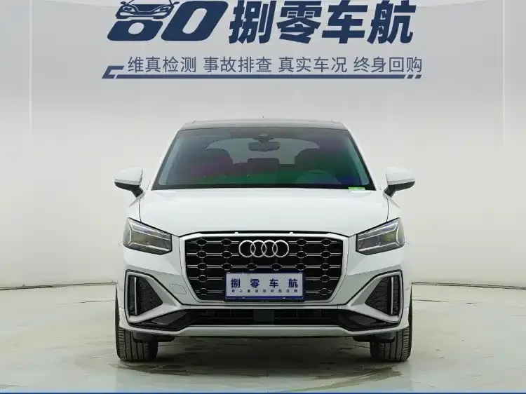 Audi Q2L 2023 из CN, фото 6