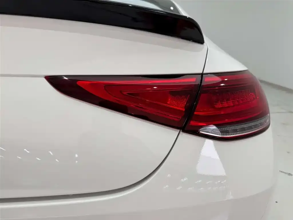 Mercedes-Benz CLS 2023 из CN, фото 2