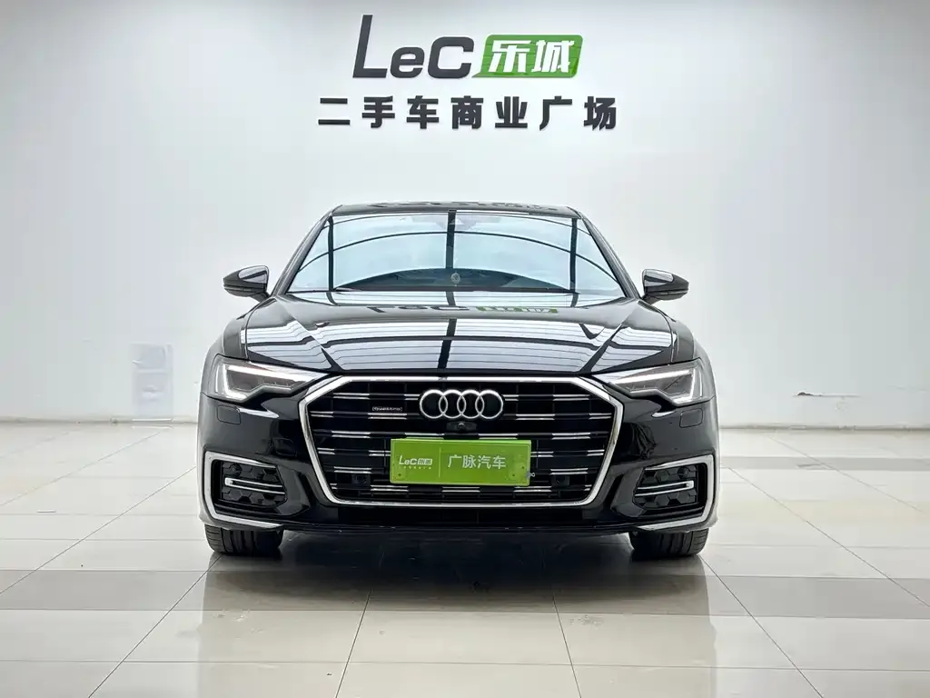 Audi A6L 2024 из CN, фото 2