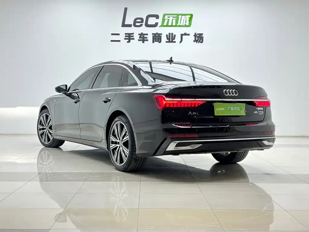 Audi A6L 2024 из CN, фото 6