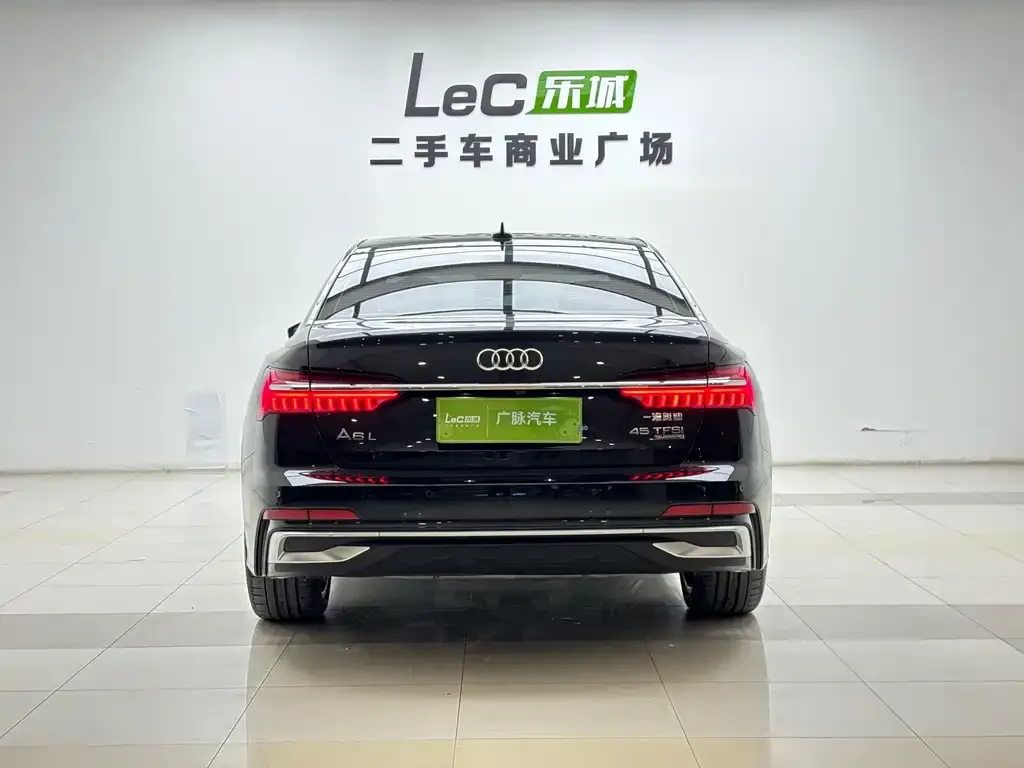 Audi A6L 2024 из CN, фото 4