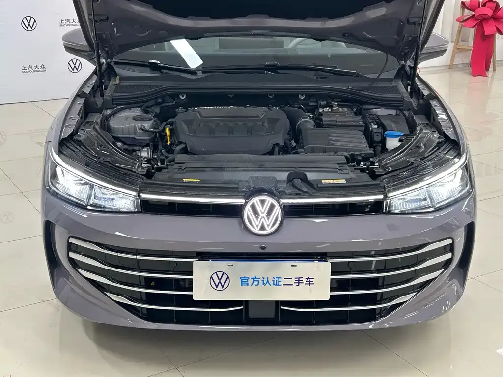 Volkswagen Passat 2024 из CN, фото 6