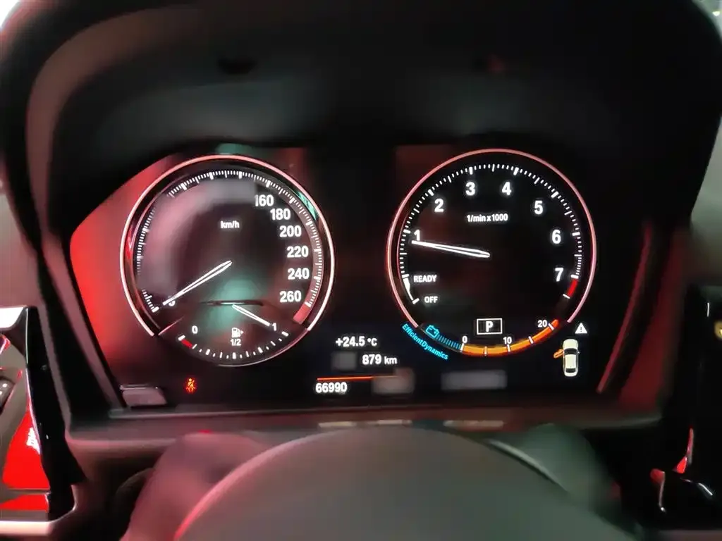 BMW 1 Series 2021 из CN, фото 4