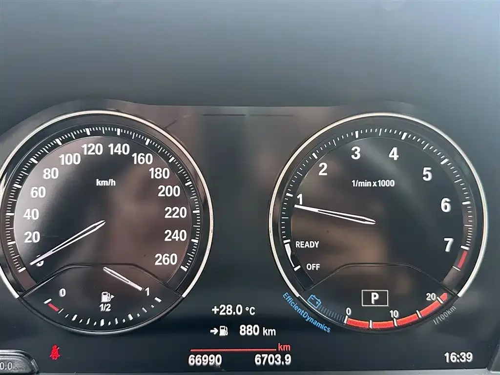 BMW 1 Series 2021 из CN, фото 5
