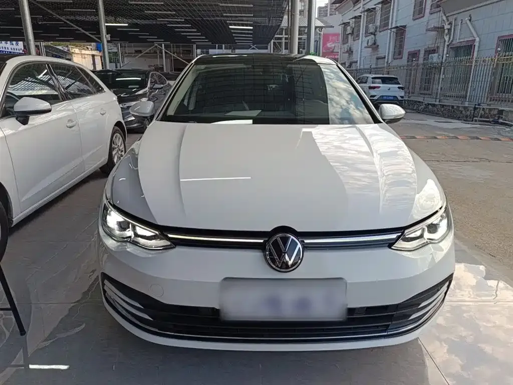 Volkswagen Golf 2021 из CN, фото 3