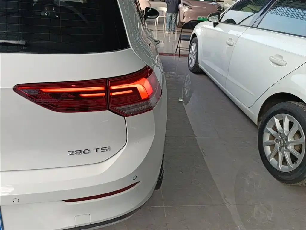Volkswagen Golf 2021 из CN, фото 7