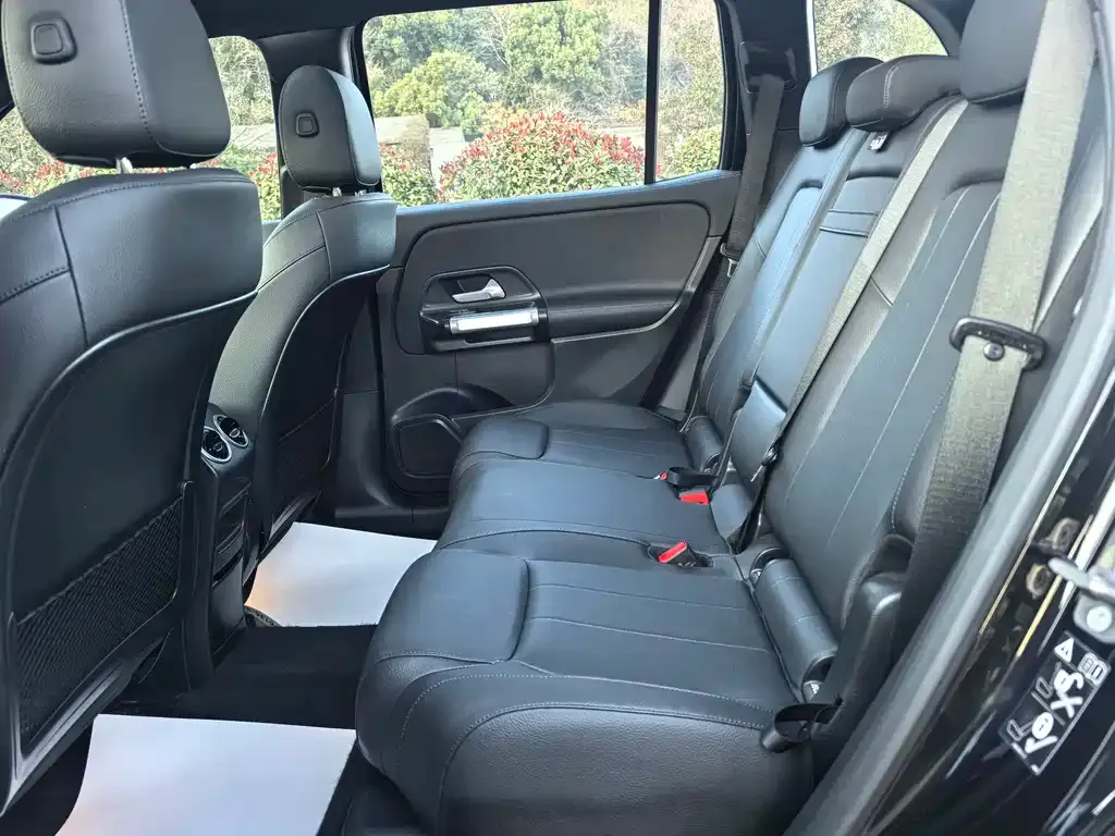 Mercedes-Benz GLB 2025 из CN, фото 2