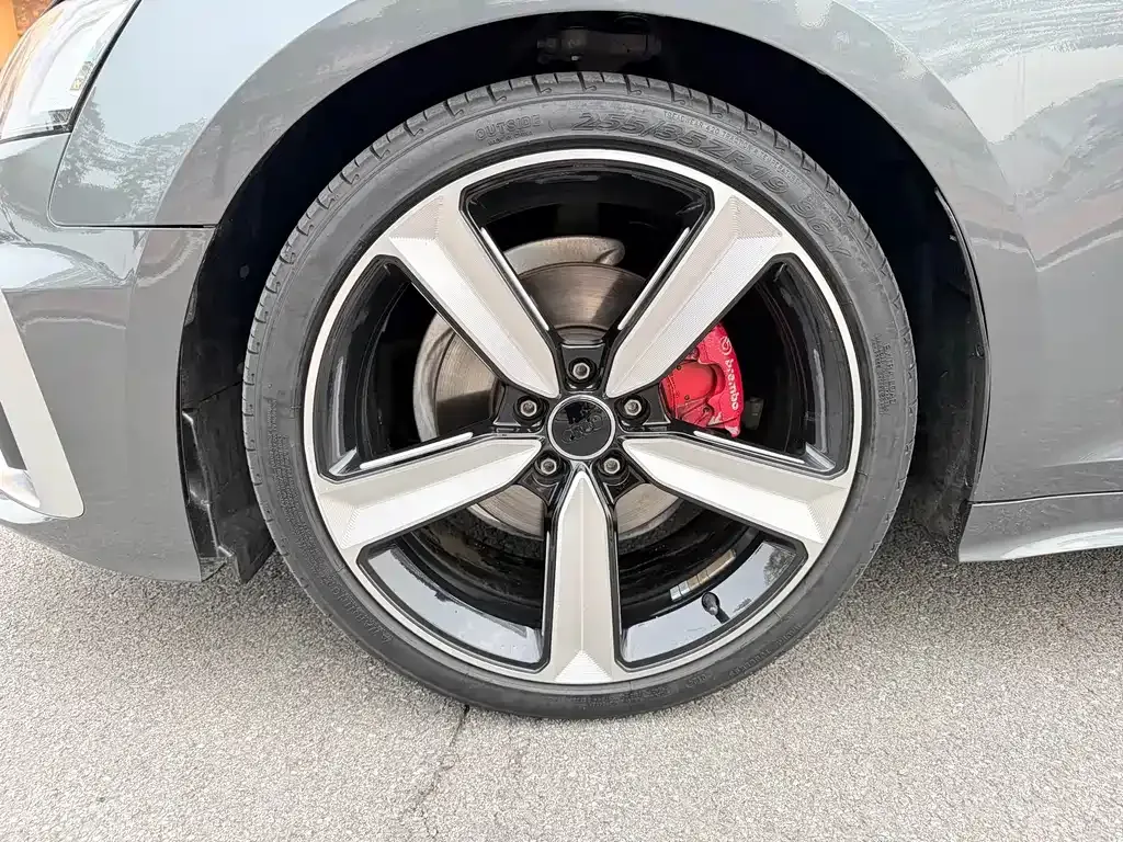 Audi A5 (Import) — фото 9