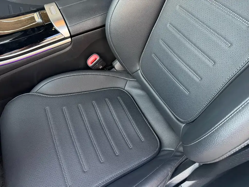Mercedes-Benz C-Class 2023 из CN, фото 6