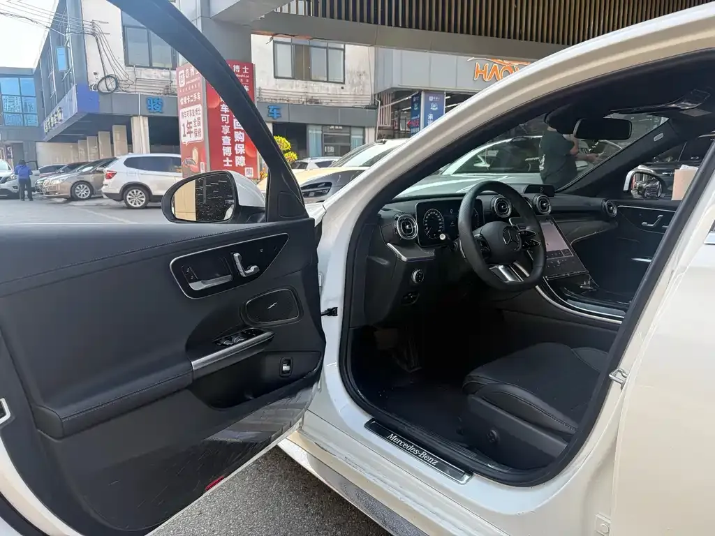 Mercedes-Benz C-Class 2023 из CN, фото 9