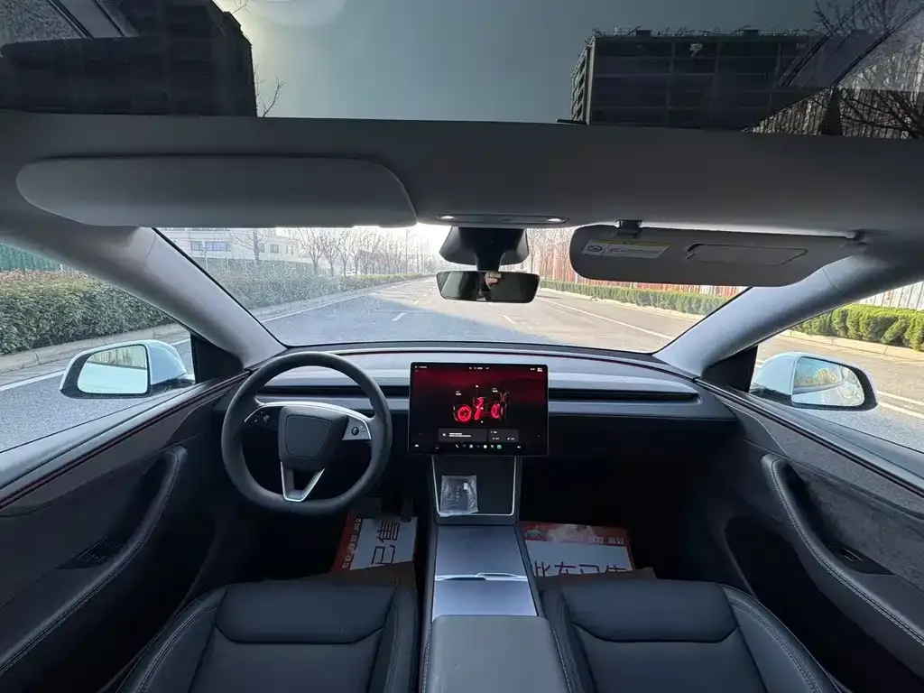 Tesla Model Y 2025 из CN, фото 9