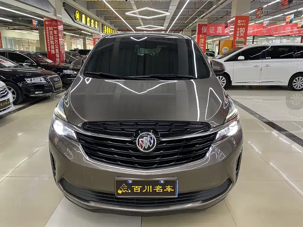 Buick GL8 2022 из CN, фото 2