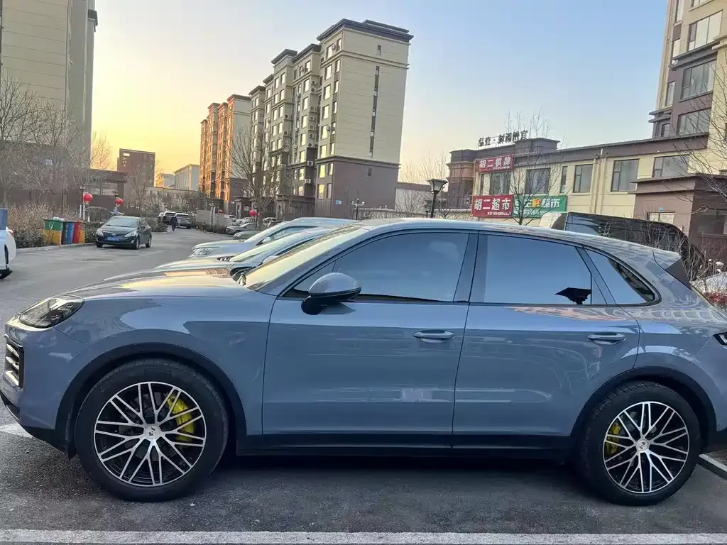 Porsche Cayenne 2024 из CN, фото 1