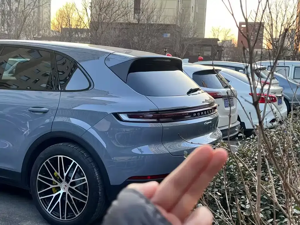 Porsche Cayenne 2024 из CN, фото 3