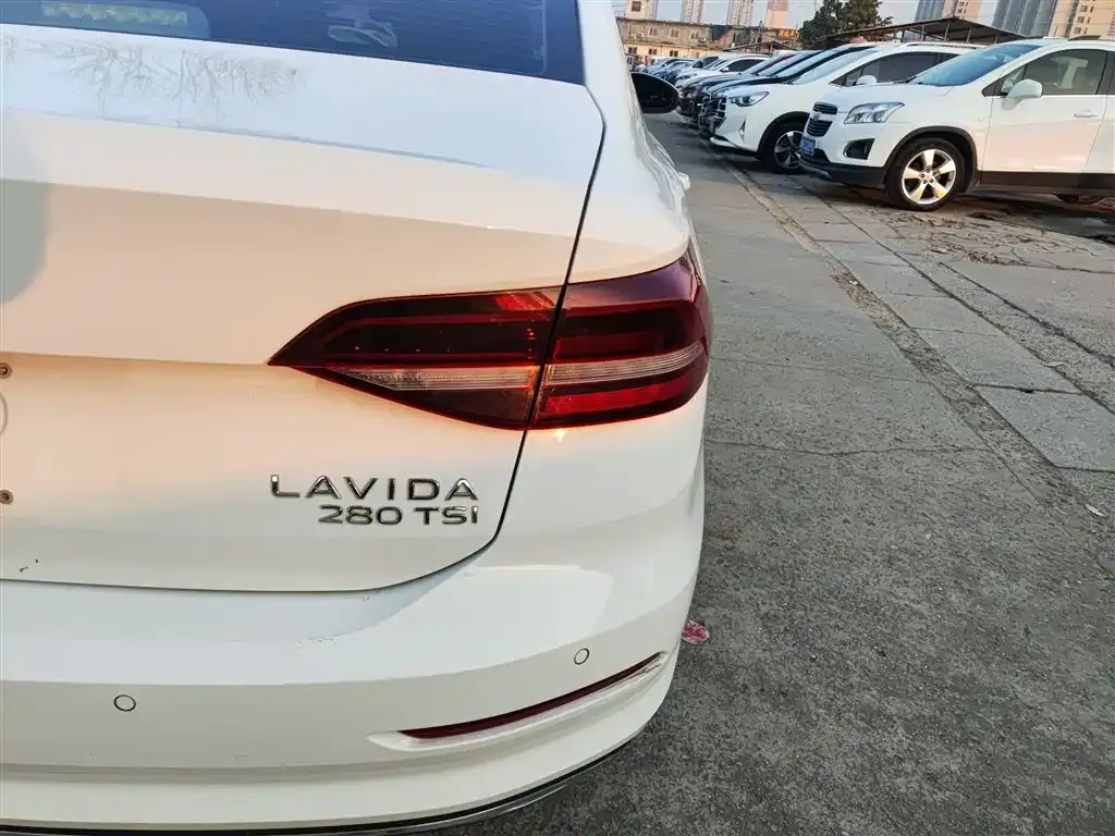 Volkswagen Lavida 2021 из CN, фото 9