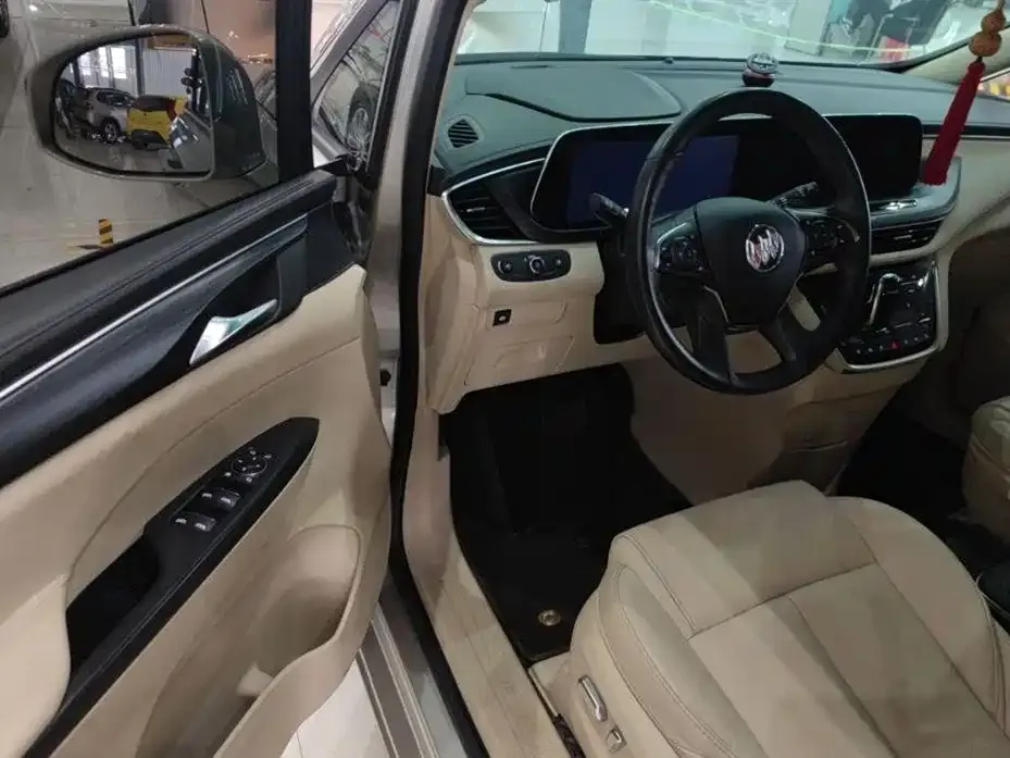 Buick GL8 2022 из CN, фото 7