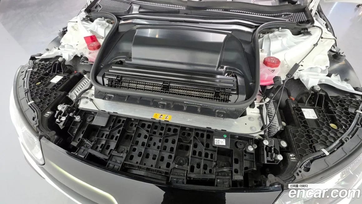 Mercedes-Benz EQE 2023 из KR, фото 7