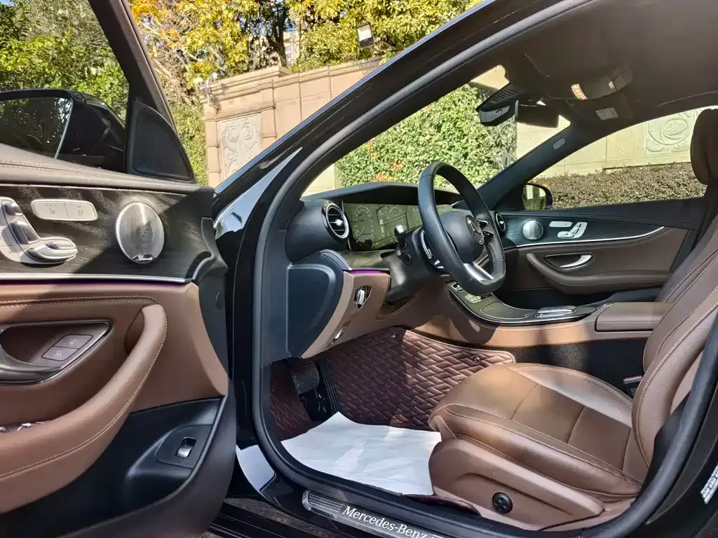 Mercedes-Benz E-Class 2023 из CN, фото 7