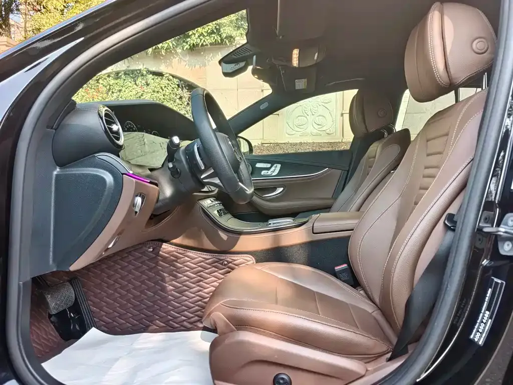 Mercedes-Benz E-Class 2023 из CN, фото 2