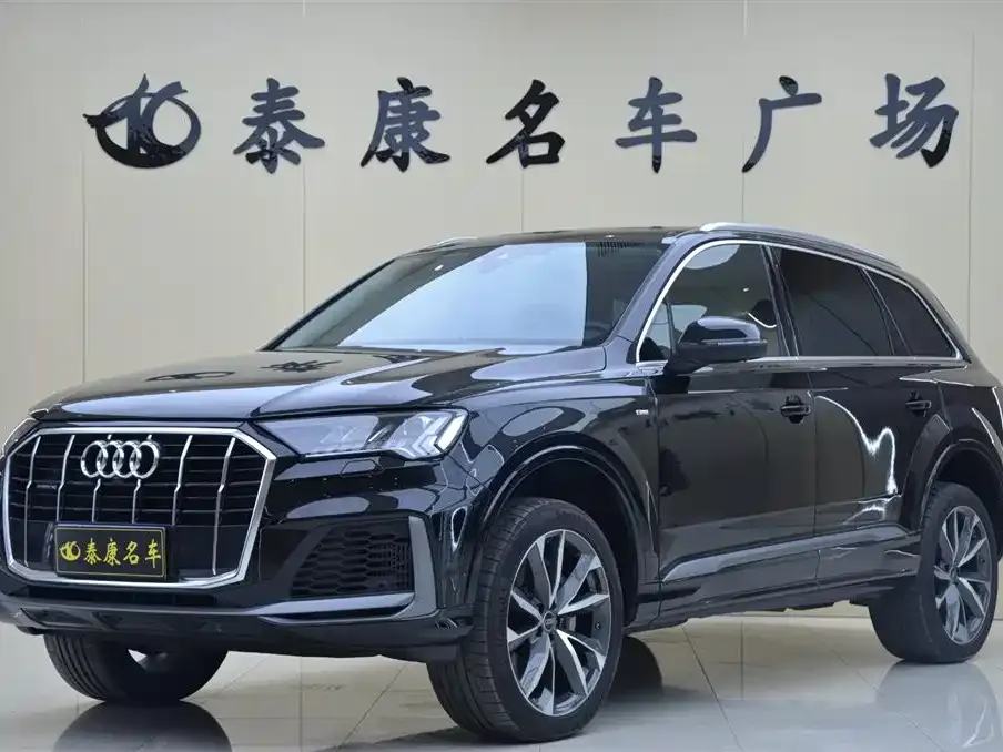 Audi Q7 2024 из CN, фото 1