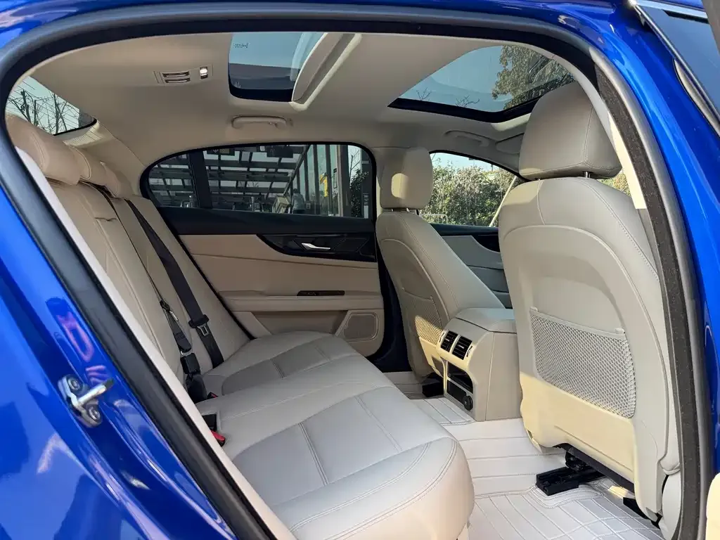 Jaguar XEL 2021 из CN, фото 10