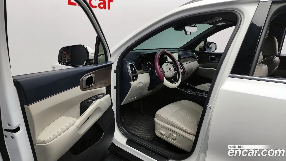 Kia Sorento — фото 10
