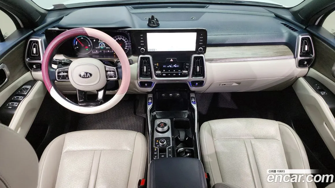 Kia Sorento — фото 7