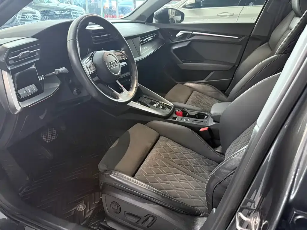 Audi A3 2022 из CN, фото 9