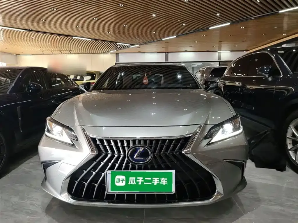 Lexus ES 2022 из CN, фото 10