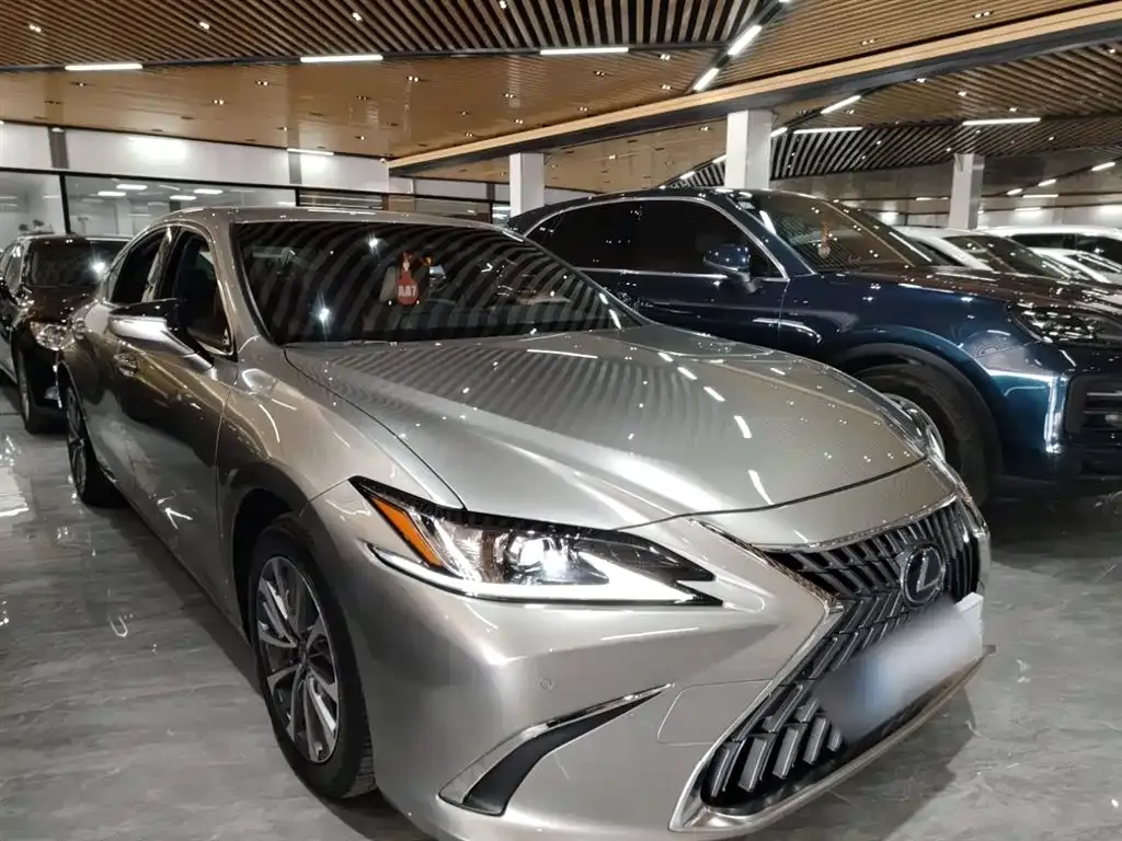 Lexus ES 2022 из CN, фото 7