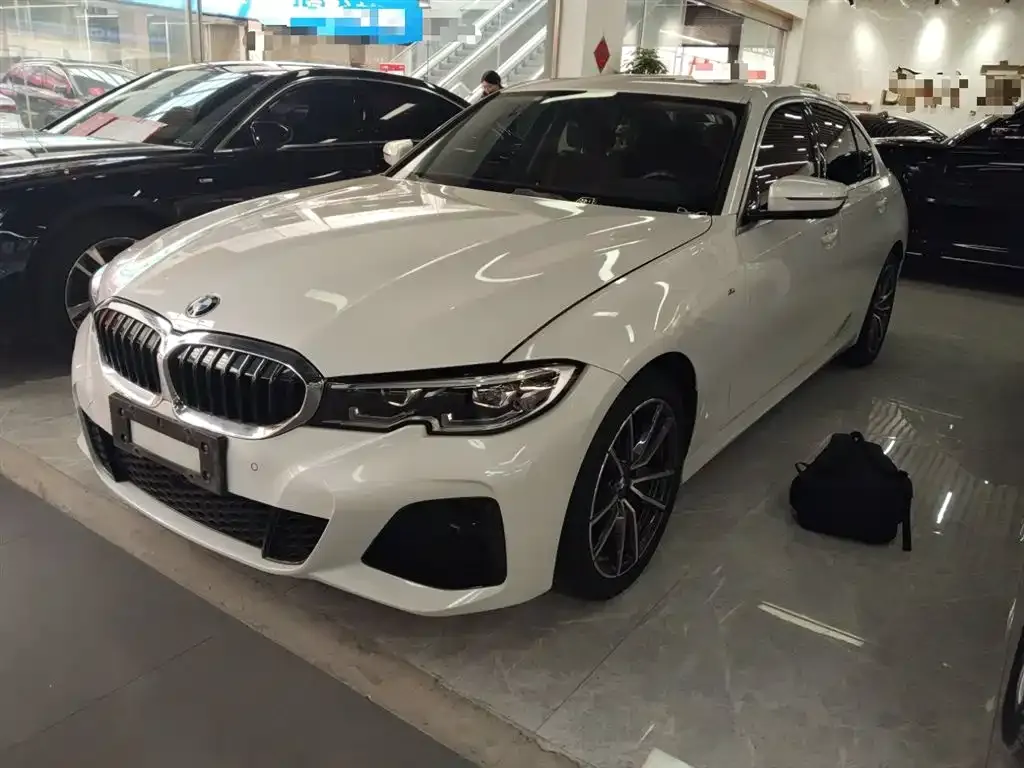 BMW 3 Series 2021 из CN, фото 4