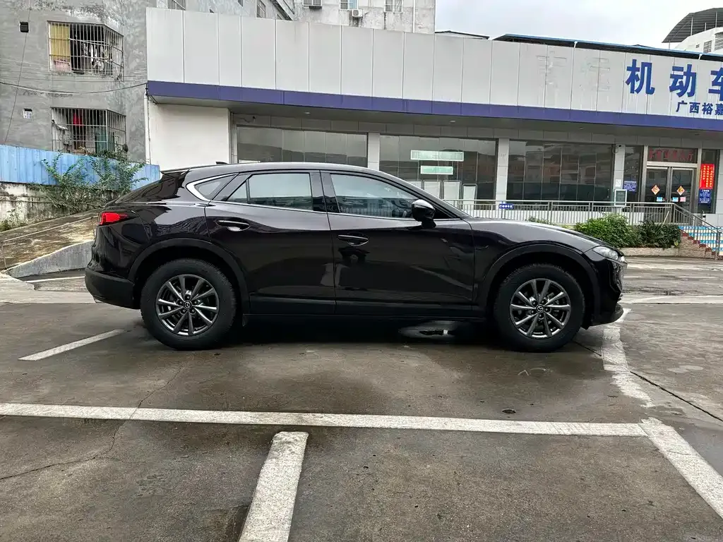 Mazda CX-4 — фото 8